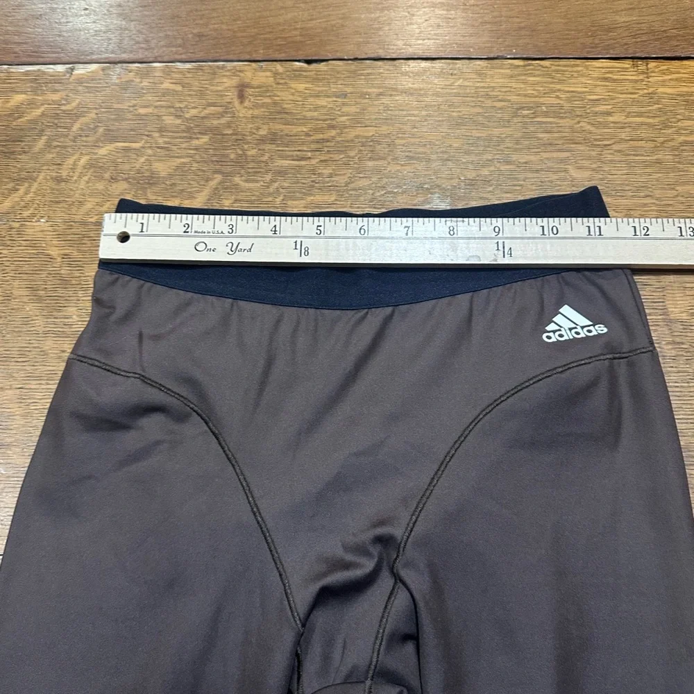 Adidas women’s sz‎ small brown Leggings with White Stripe P